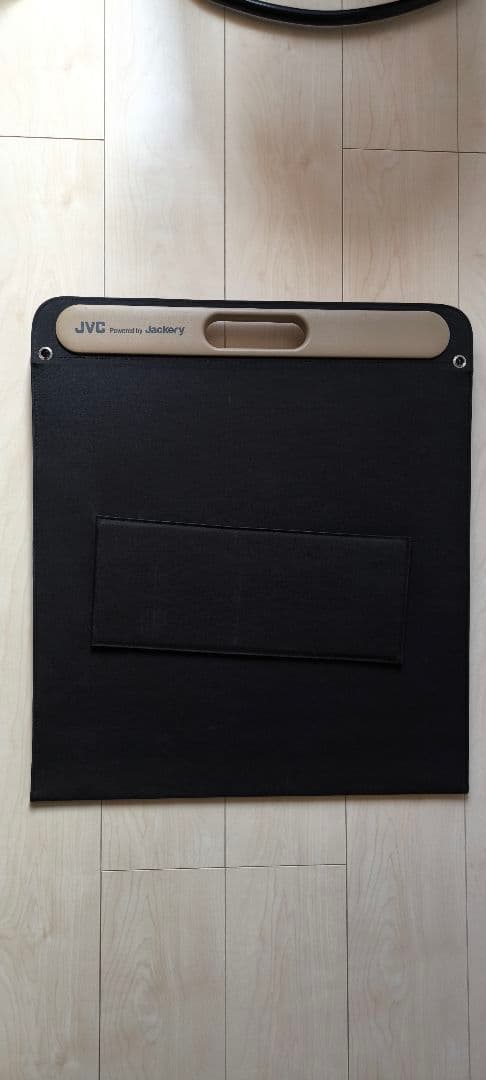 美品中古 JVC ポータブルソーラーパネル BH-SP100-C