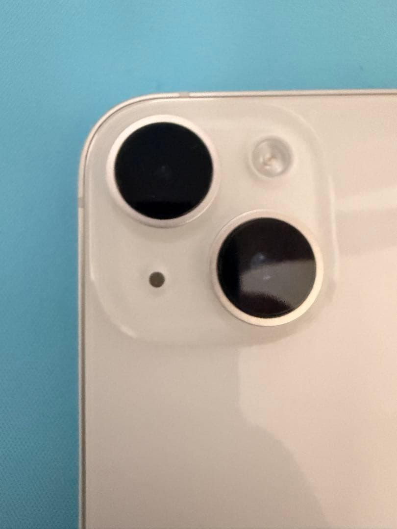 iPhone14 本体 128GB スターライト　SIMフリー9H画面フィルム付