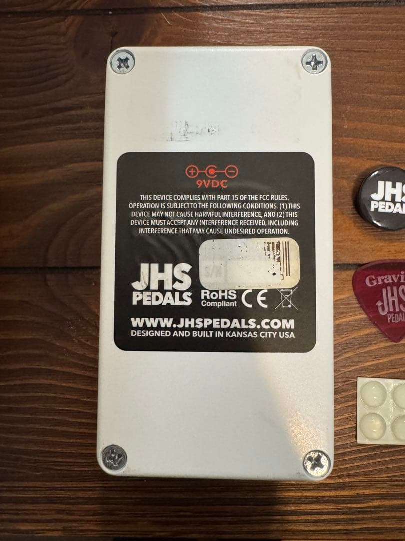 JHS 3 Series Fuzz エフェクター