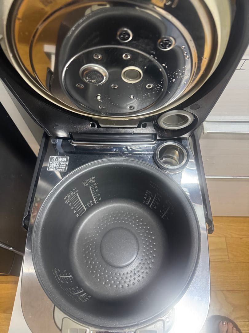 panasonic 圧力IH炊飯器SR-VSX180 2019年製　稼働品