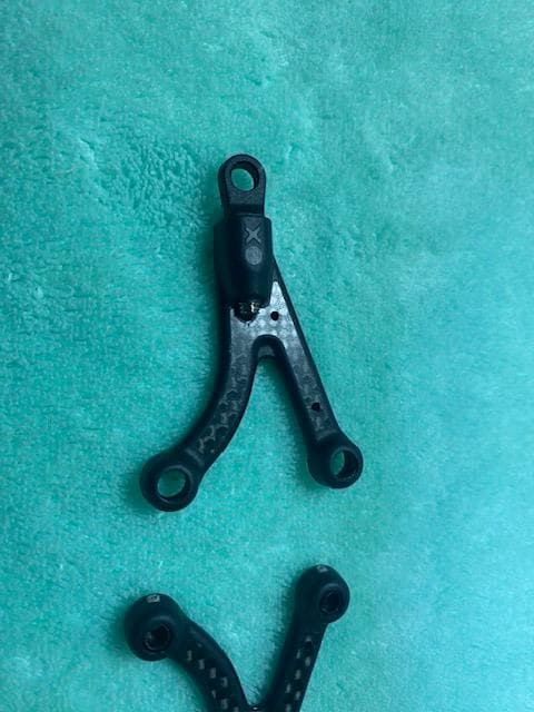 XRAY-アッパーアームXS未使用組み込み済み