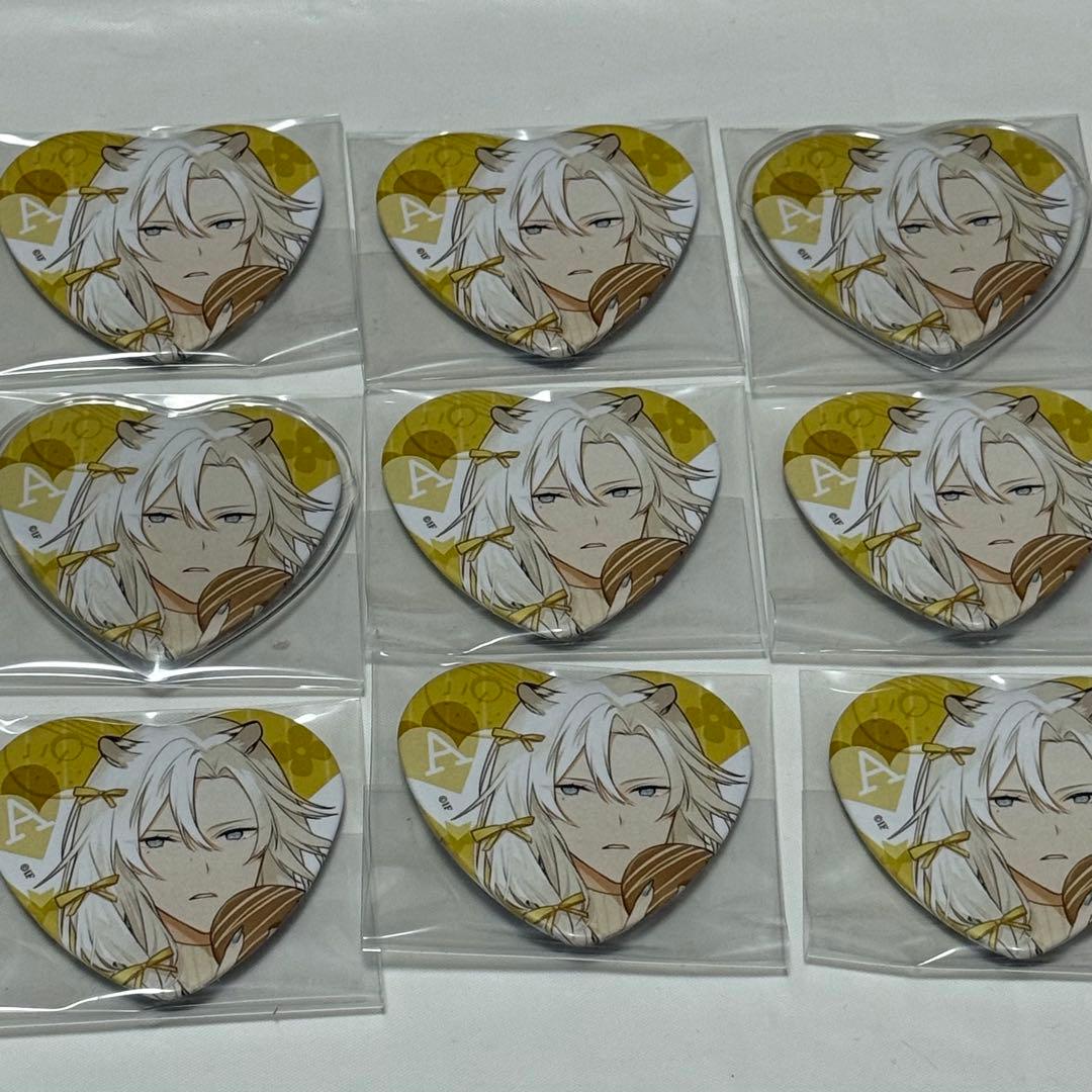 Honey Vibes ハニヴ アルヴィン ハート缶バッジ