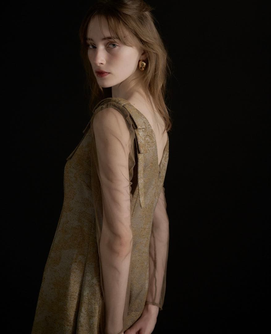 LE’RURE ショルダーリボン ジャガードドレス