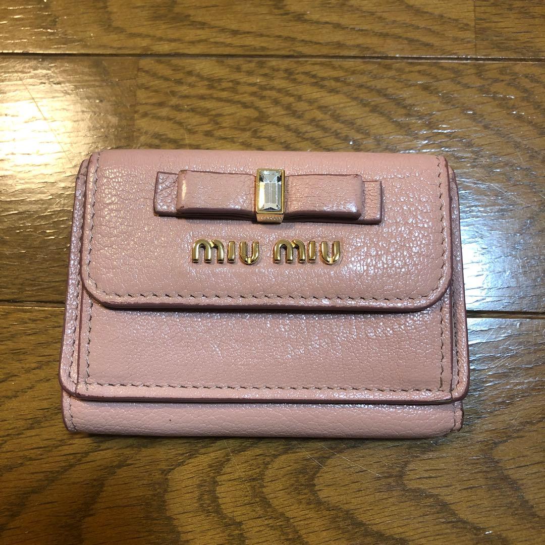 ◎miumiu ピンク　財布　リボン　ラインストーン