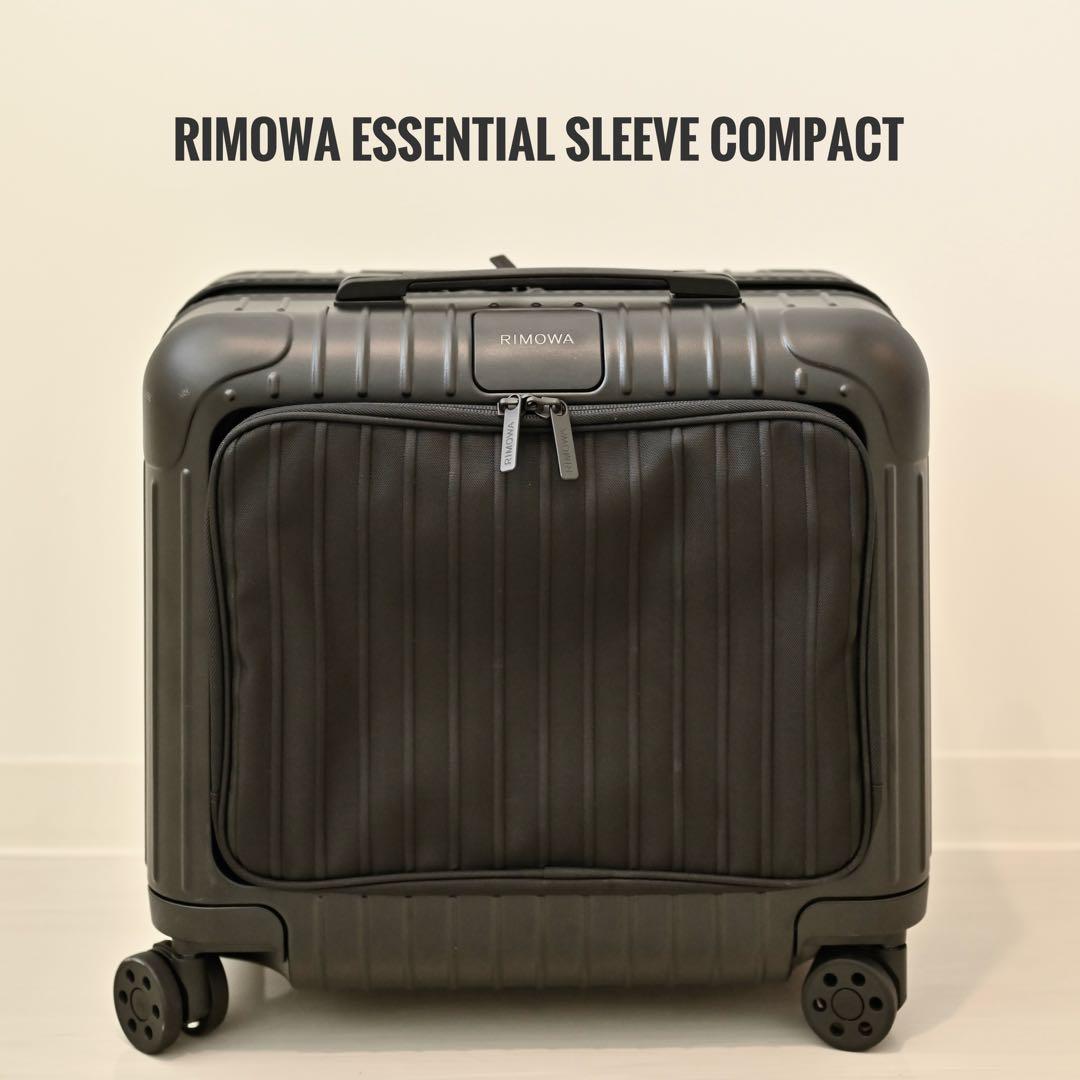 RIMOWA ESSENTIAL SLEEVE COMPACT マットブラック