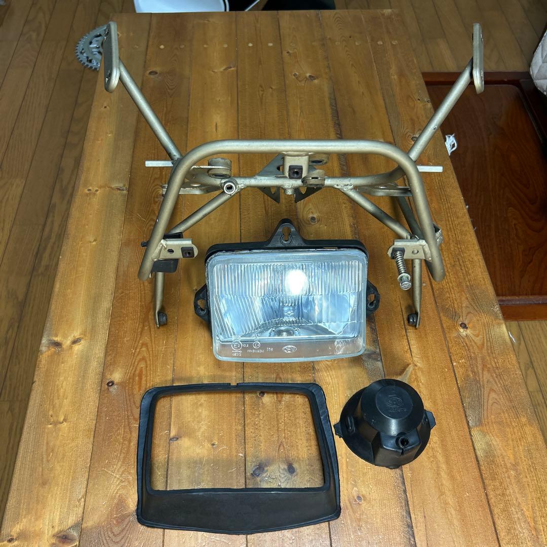 ドゥカティ400SS /900SSヘッドライト&アッパーカウルステー 0511