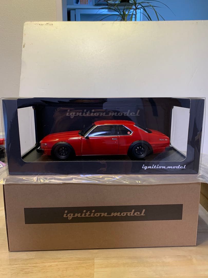 IGモデル 1/18 日産 スカイライン 2000 GT-ES C210 レッド
