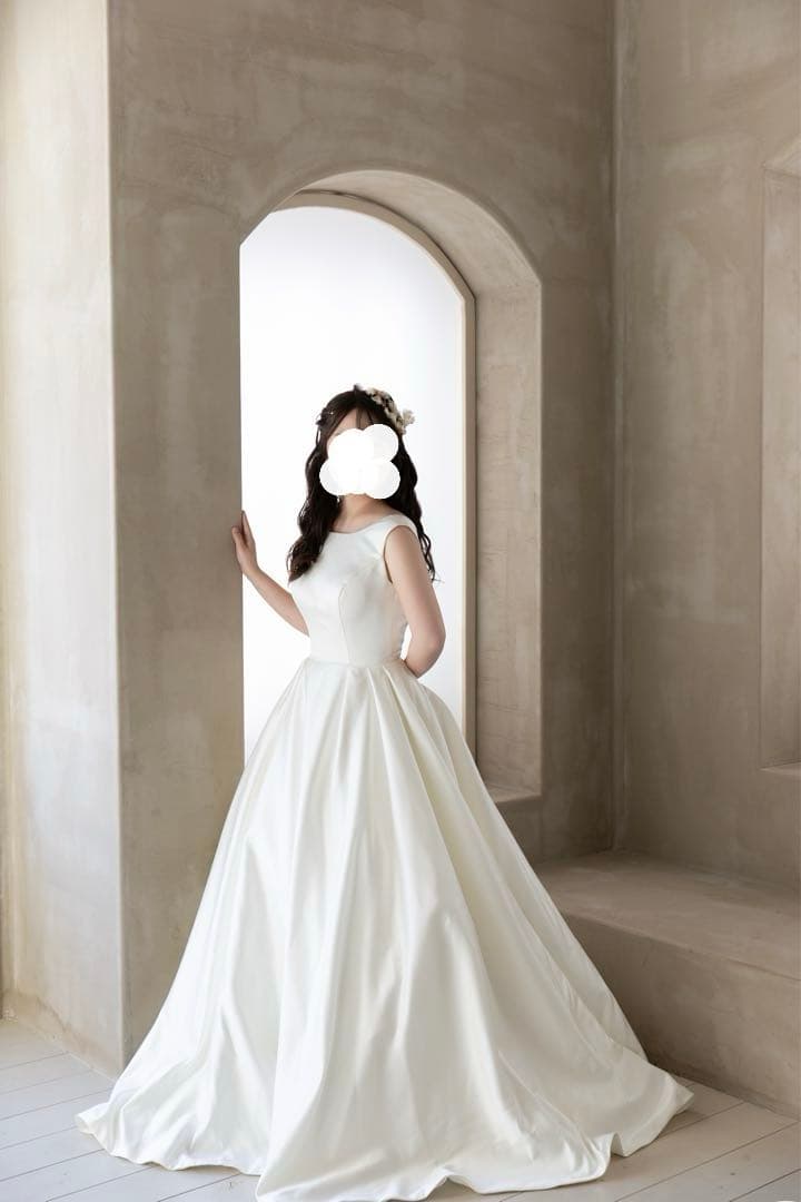 ボートネック Aライン　ウェディングドレス　YNS