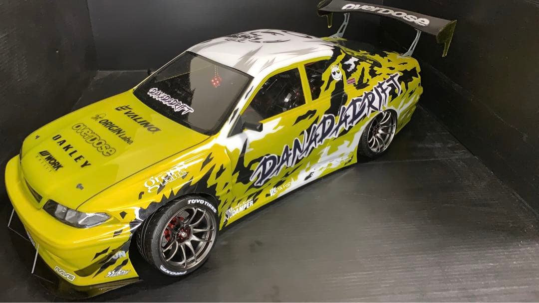 ラジコンボディ