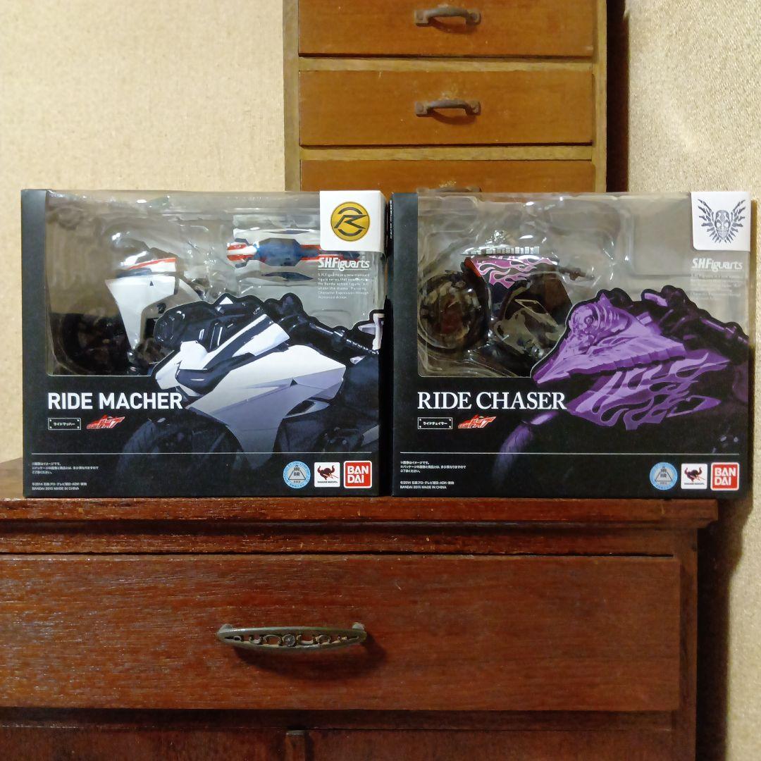 S.H.Figuarts ライドマッハー＆ライドチェイサー　仮面ライダードライブ