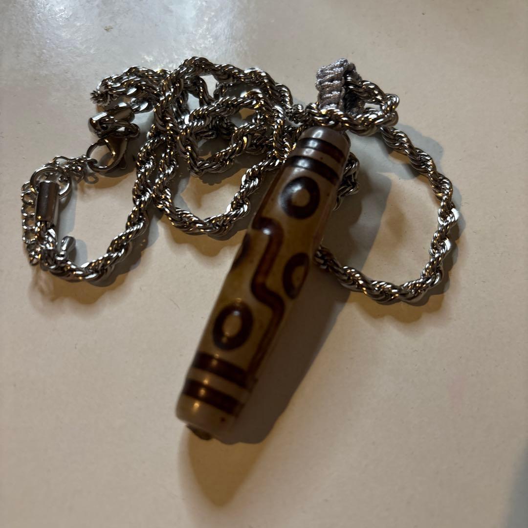 なんじゃこりゃー！珍しい！九眼白天珠さま！