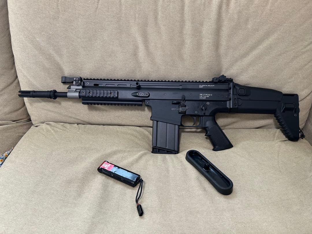 東京マルイ 次世代電動ガン　SCAR Heavy