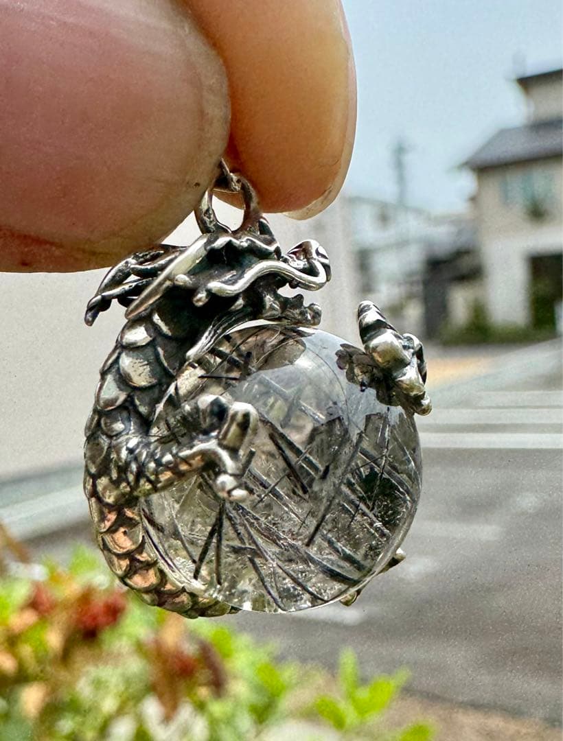 【怪蟲伝闘さん専用】ブラックルチル　ペンダントトップ　虹あり　S925