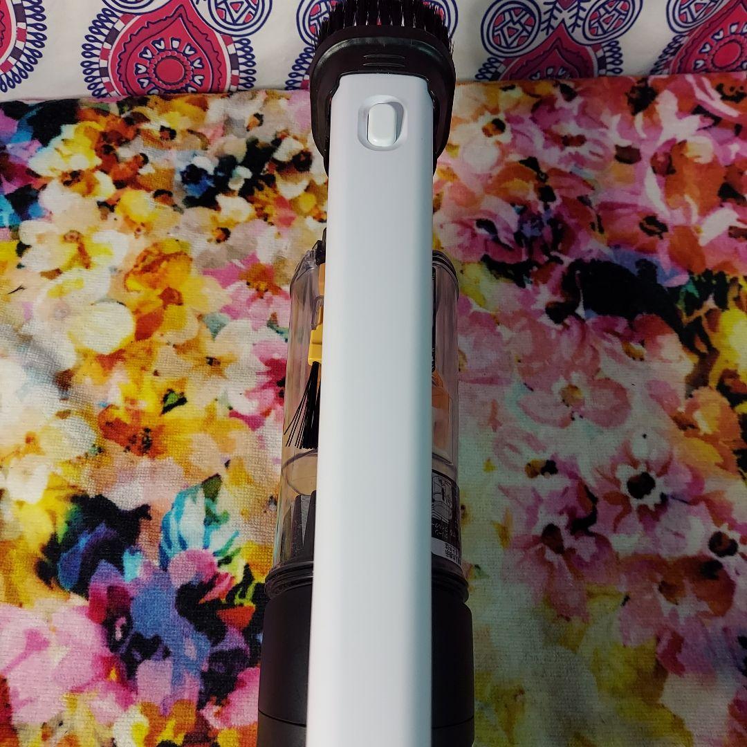 日立 コードレスクリーナーすごかるステックPV-BS1L ジャンク