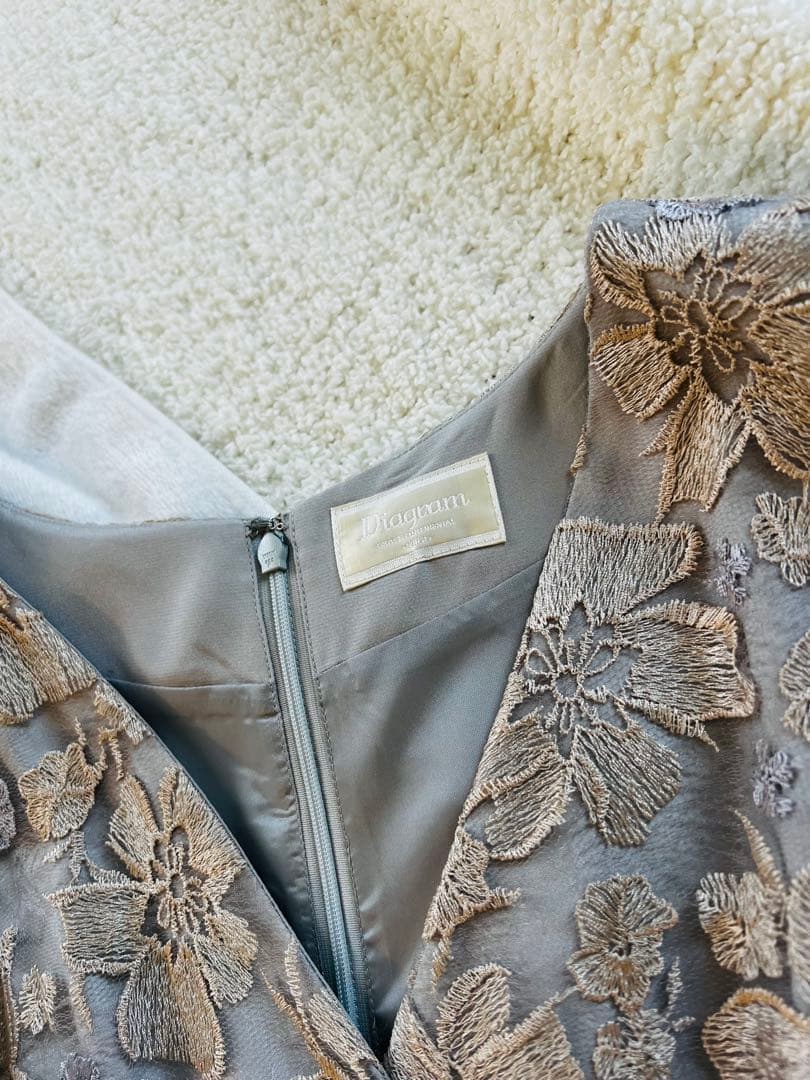 【美品⭐︎】グレースコンチネンタル バイカラーフラワーチュールワンピース グレー