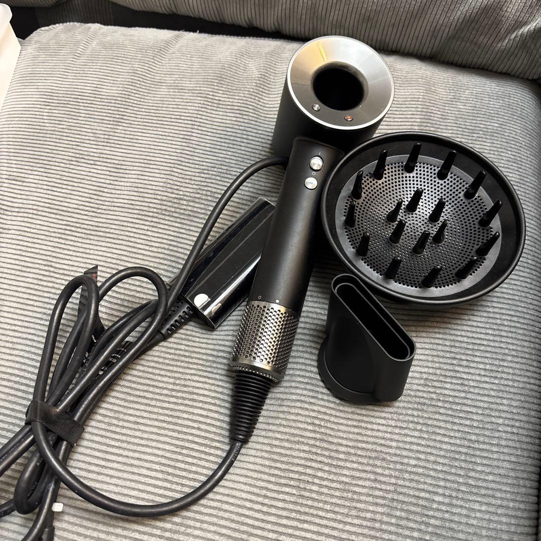 dyson ドライヤー ブラック