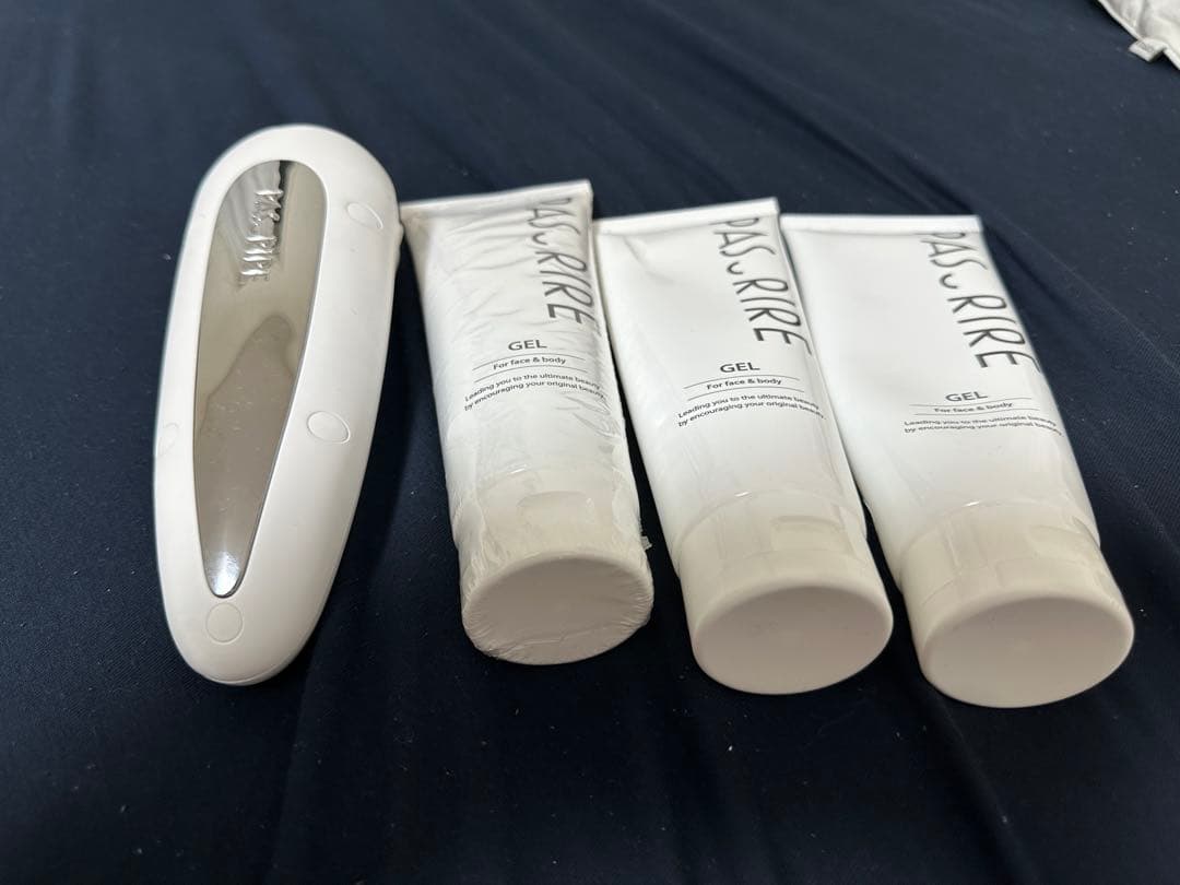 PAS RIRE パスリル 美顔器 EMS RF LED 専用ジェル付き