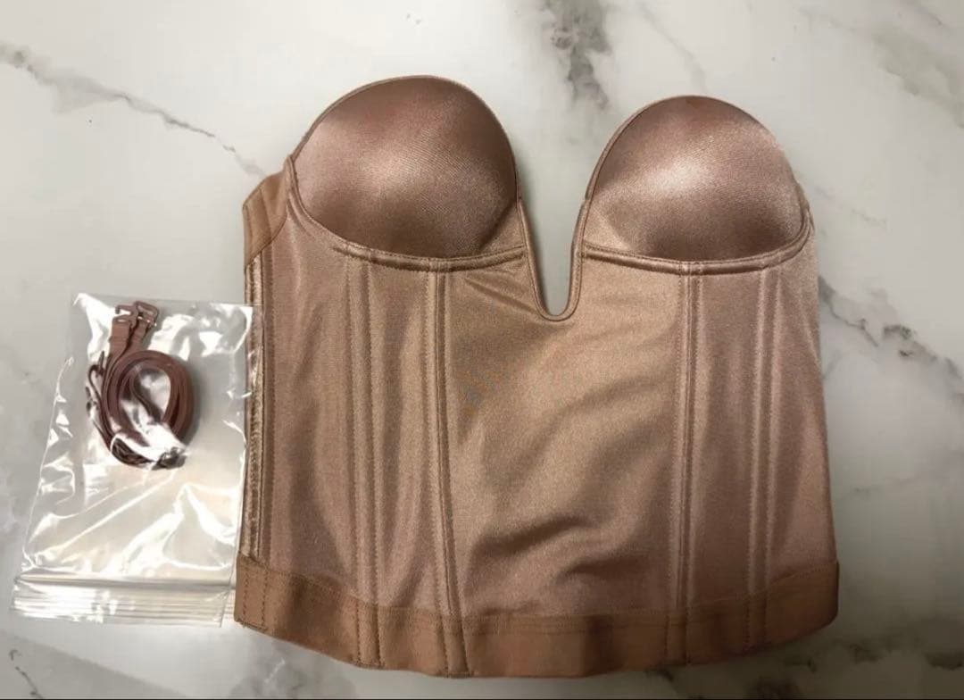 ブライダルインナー　C70 結婚式　ラビーナビスチェ　フォーマル　ブライダル