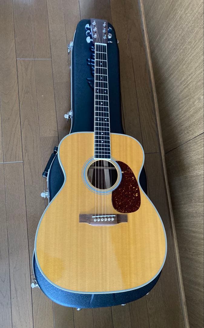 JOAN　[新品同様] Martin M-36