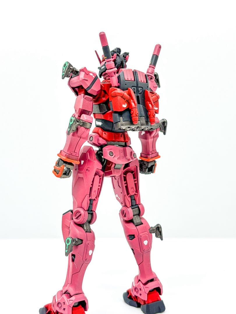 HG 赤いガンダム　(0079) 塗装完成品　ジークアクス　GQuuuuuuX