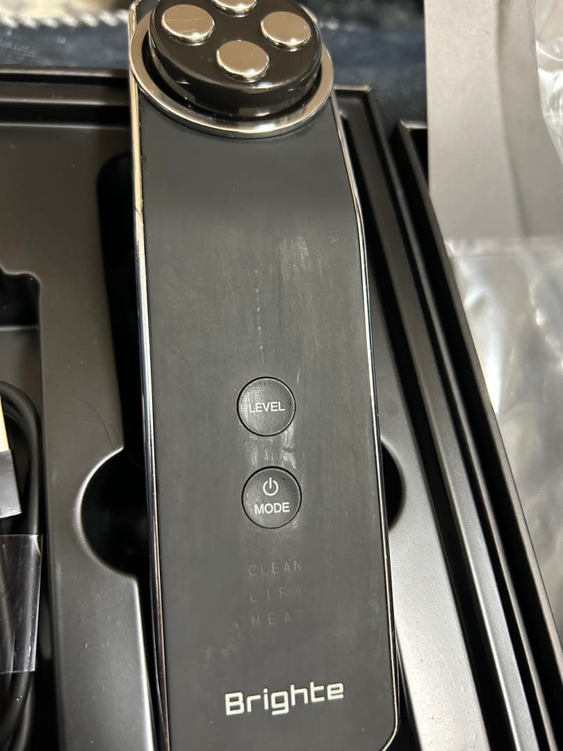 Brighte ELEKLIFT 美容機器