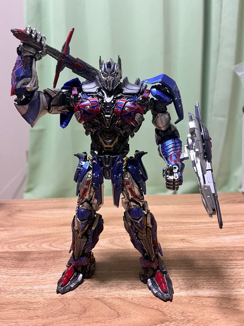 童友社 AMK PRO トランスフォーマー/最後の騎士王 オプティマスプライム