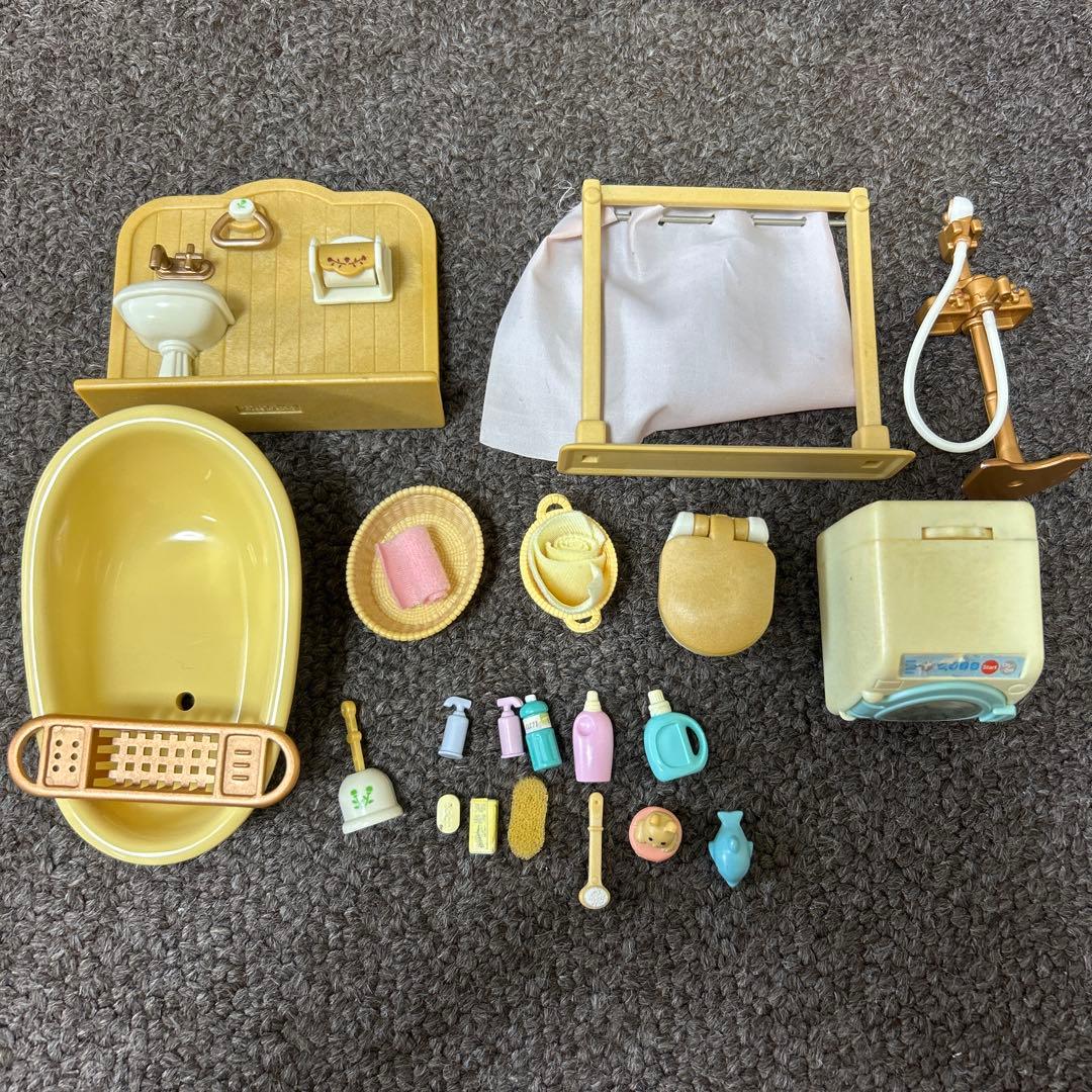 シルバニアファミリー　あかりの灯る大きなお家　小物大量セット