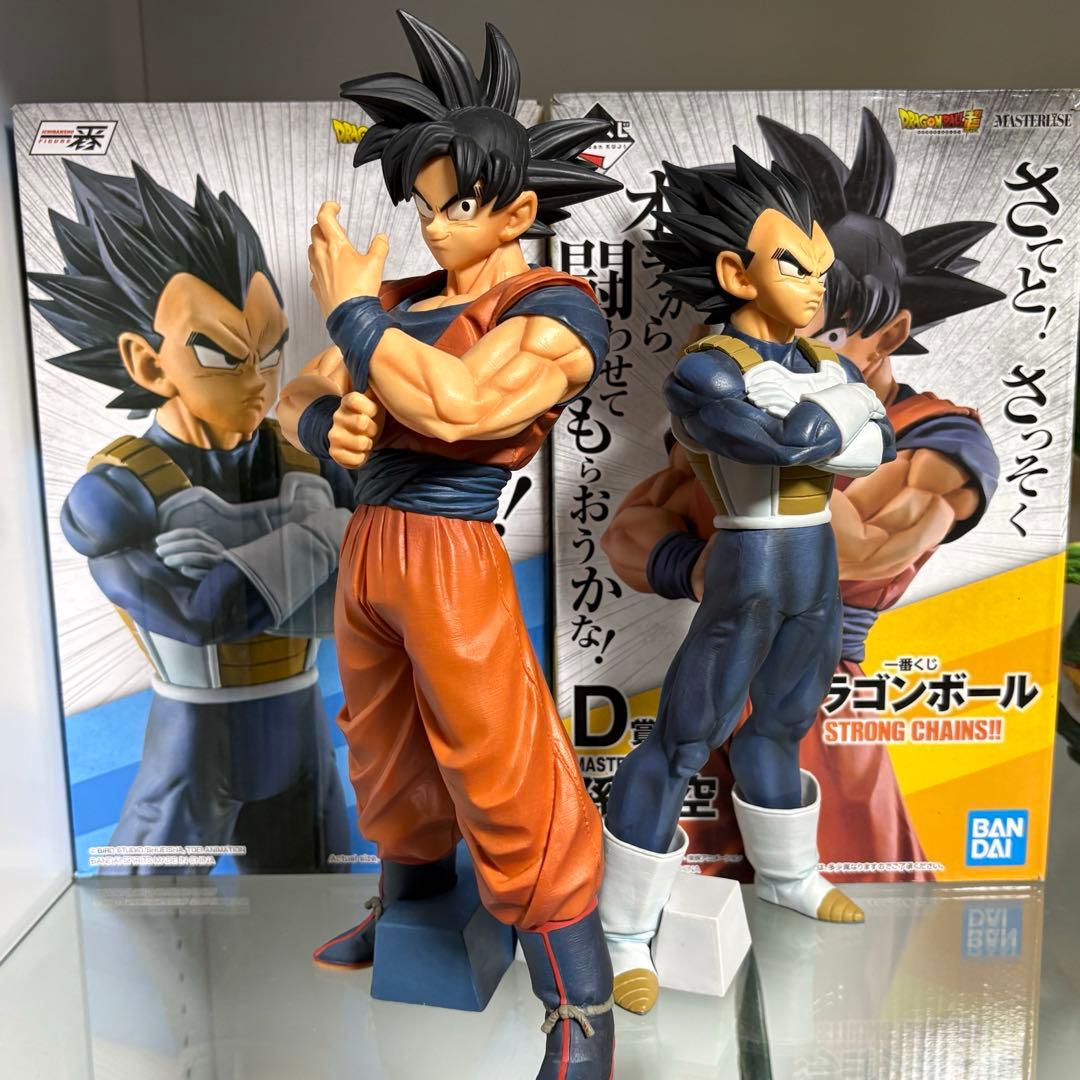 ドラゴンボール一番くじSTRONG CHAINS孫悟空 ベジータフィギュア