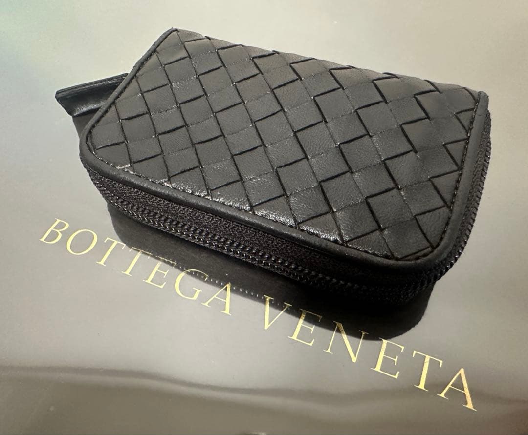 ★【付属品付】ボッテガヴェネタ イントレチャートケース/ラム/黒/3️⃣✨✨