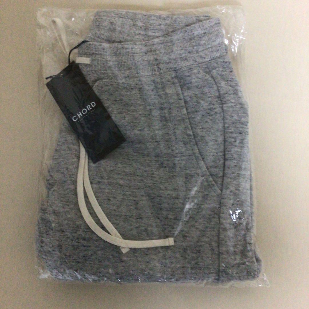 コードナンバーエイト　サルエルパンツ　未使用　新品