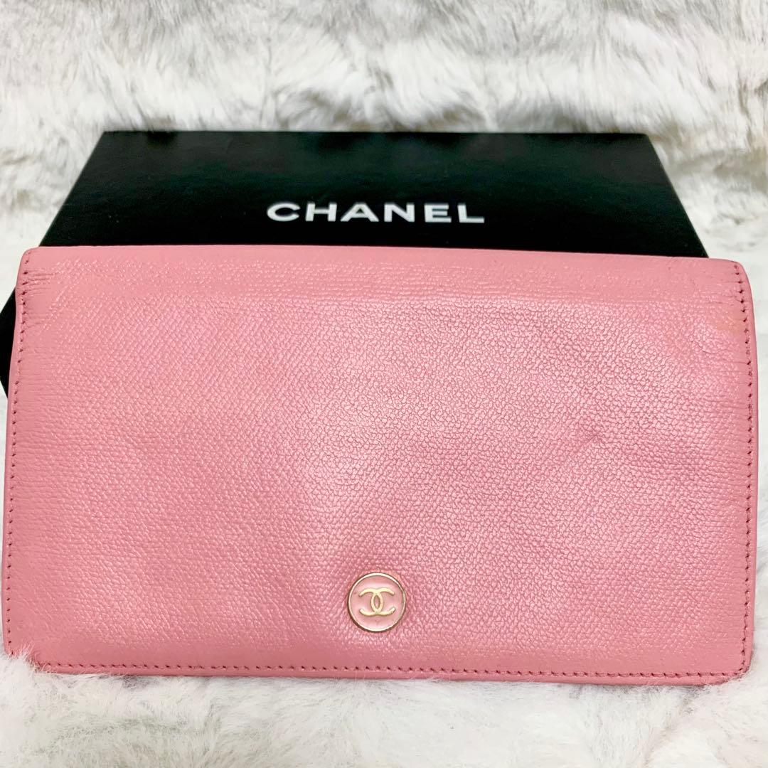人気色！CHANEL ココボタン　ピンク　二つ折り財布　シャネル