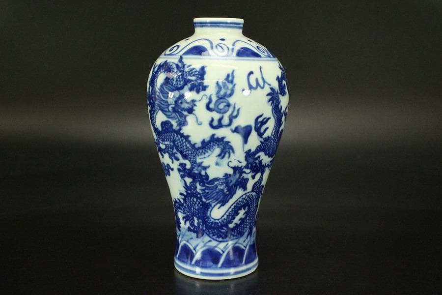 中国美術 龍模様 花瓶 高13.8cm(ZE523)