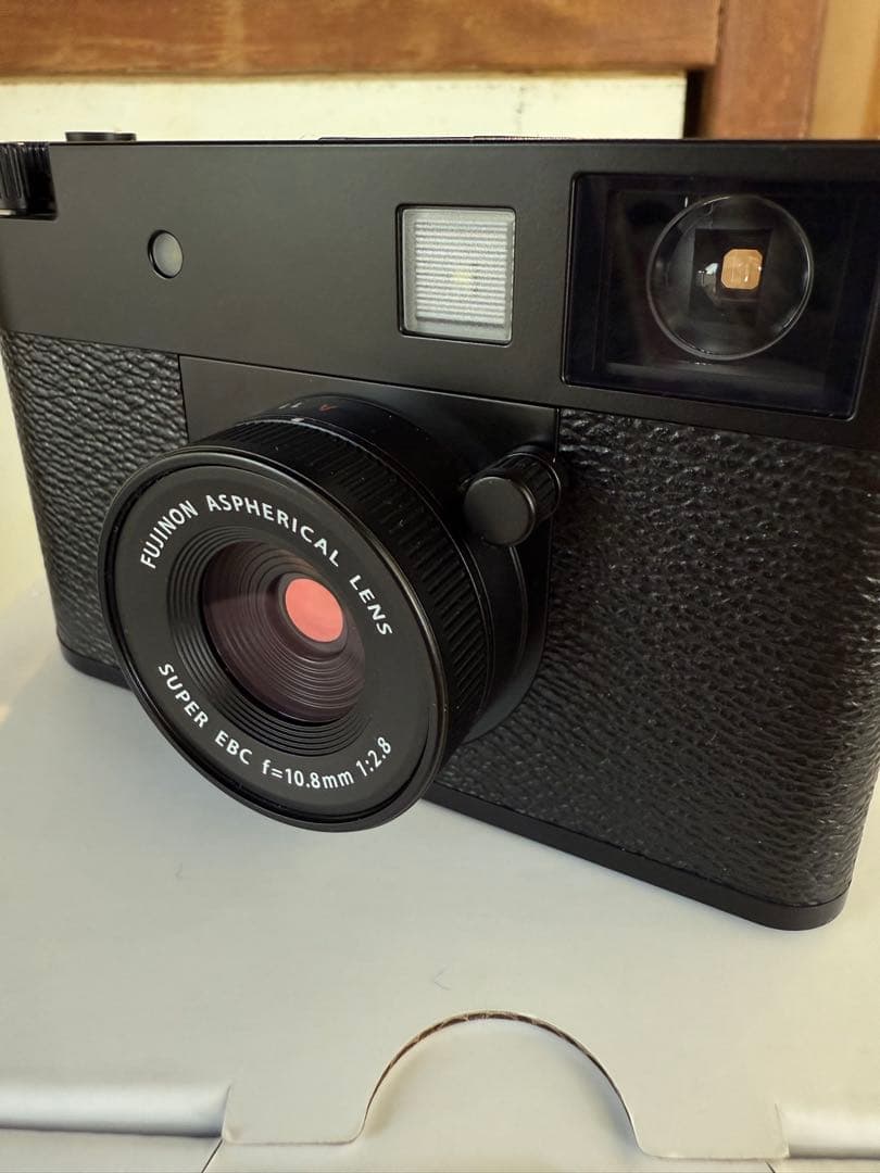 FUJIFILM X-HF1 x-half ブラック(黒)