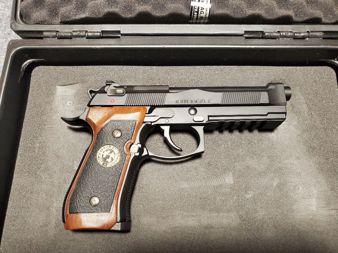 【1月中のみ出品】東京マルイ サムライエッジ バイオハザード アルバート