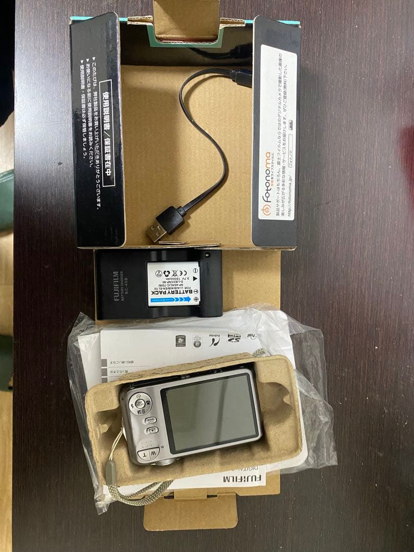 FUJIFILM FINEPIX JV 16MP コンパクトカメラ