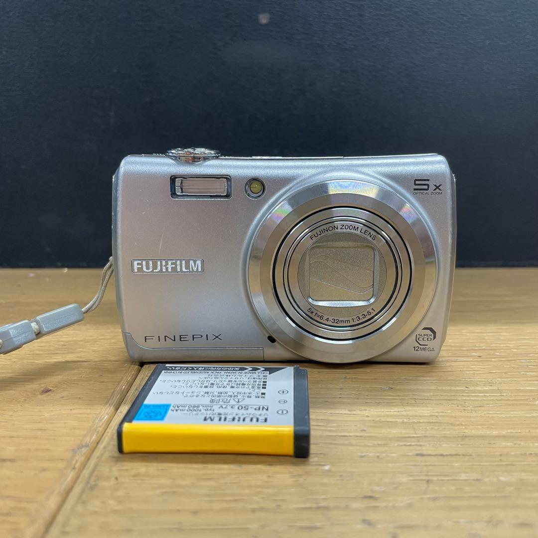 動作品 FUJIFILM Finepix F100fd コンパクトデジタルカメラ