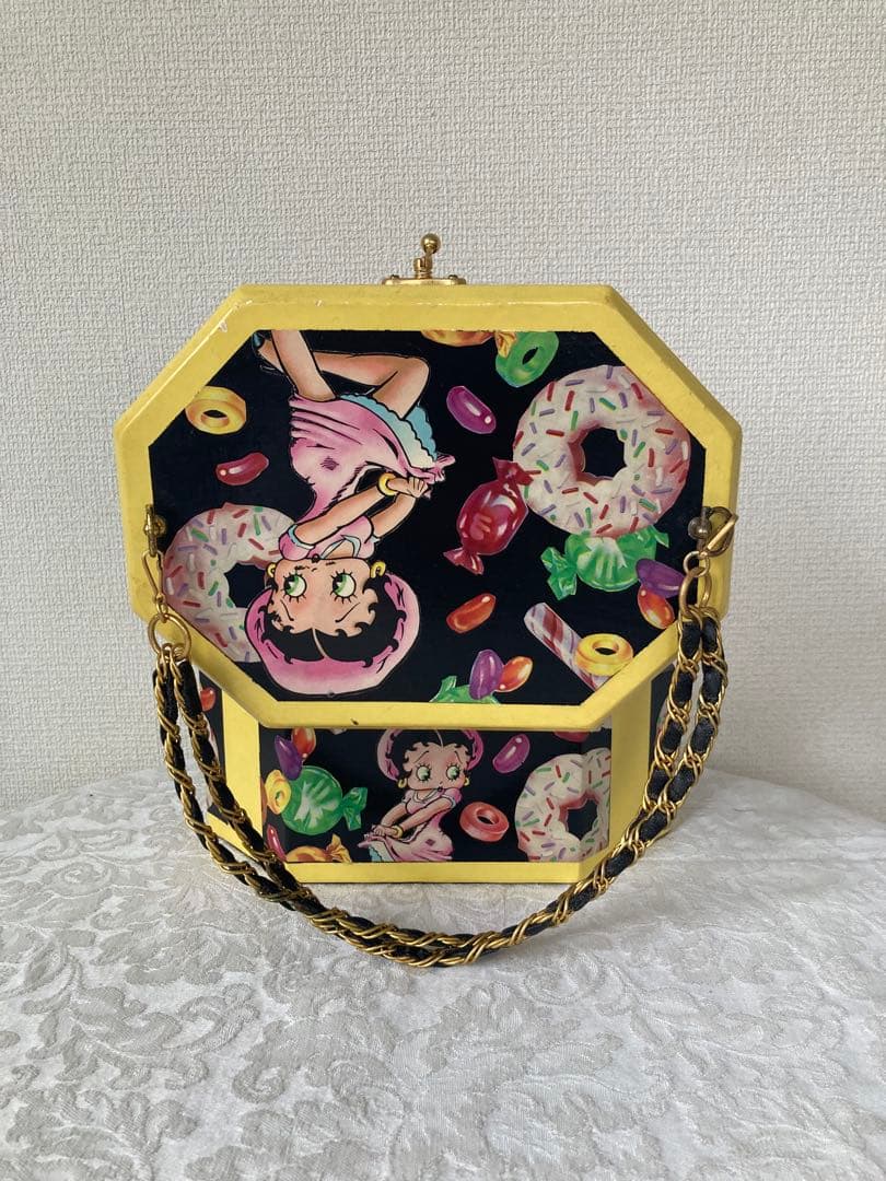 Bettyちゃんの、木製バック！！ヴィンテージ