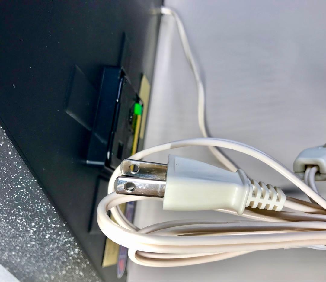 美品 希少 置時計（三角型） ネオンライト レトロ 大嶋漆器店有限会社