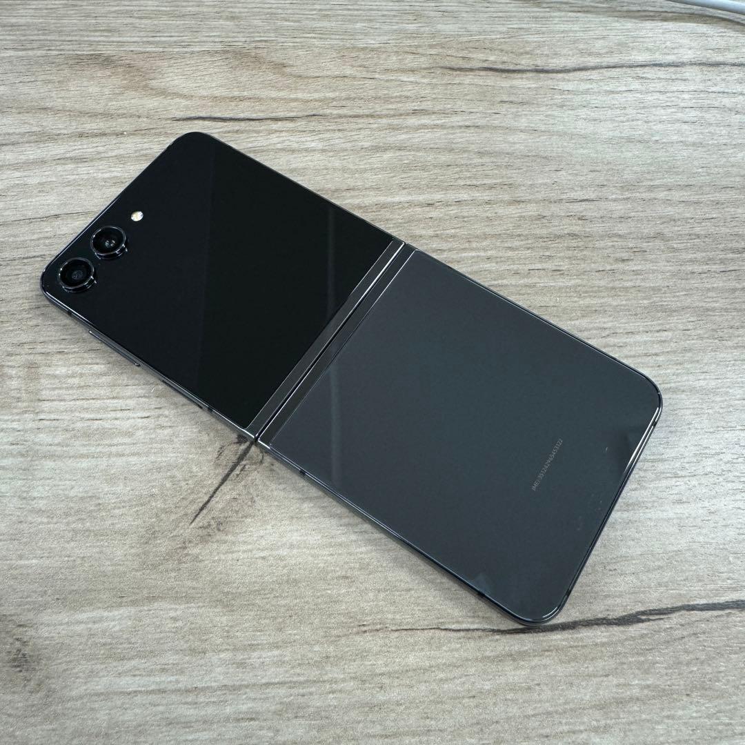 Samsung Galaxy Z Flip 5｜256gb｜SIMフリー