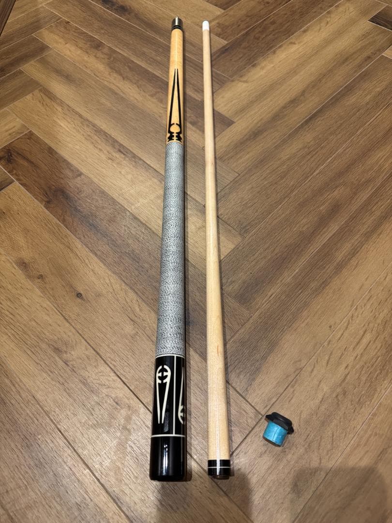 McDermott cue E-K1　ビリヤードキュー