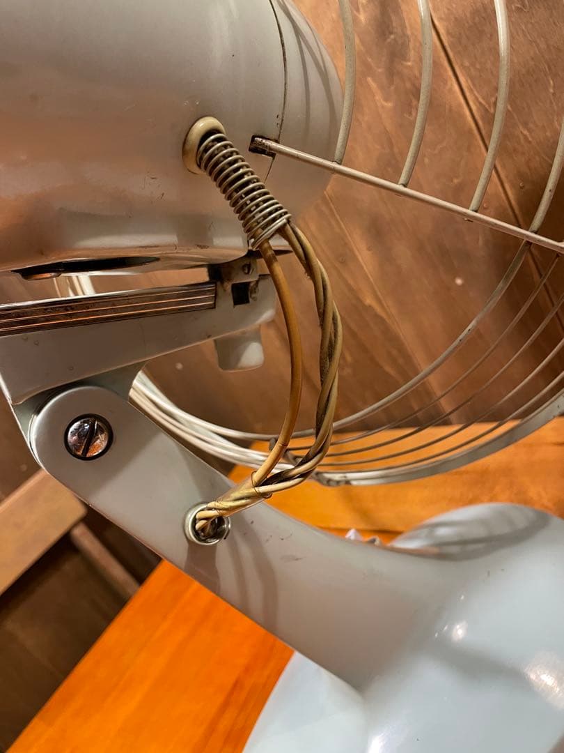 稼働品！　三菱電機　卓上扇風機 リモコン付き　希少 鉄製　ブロカント　壁掛け