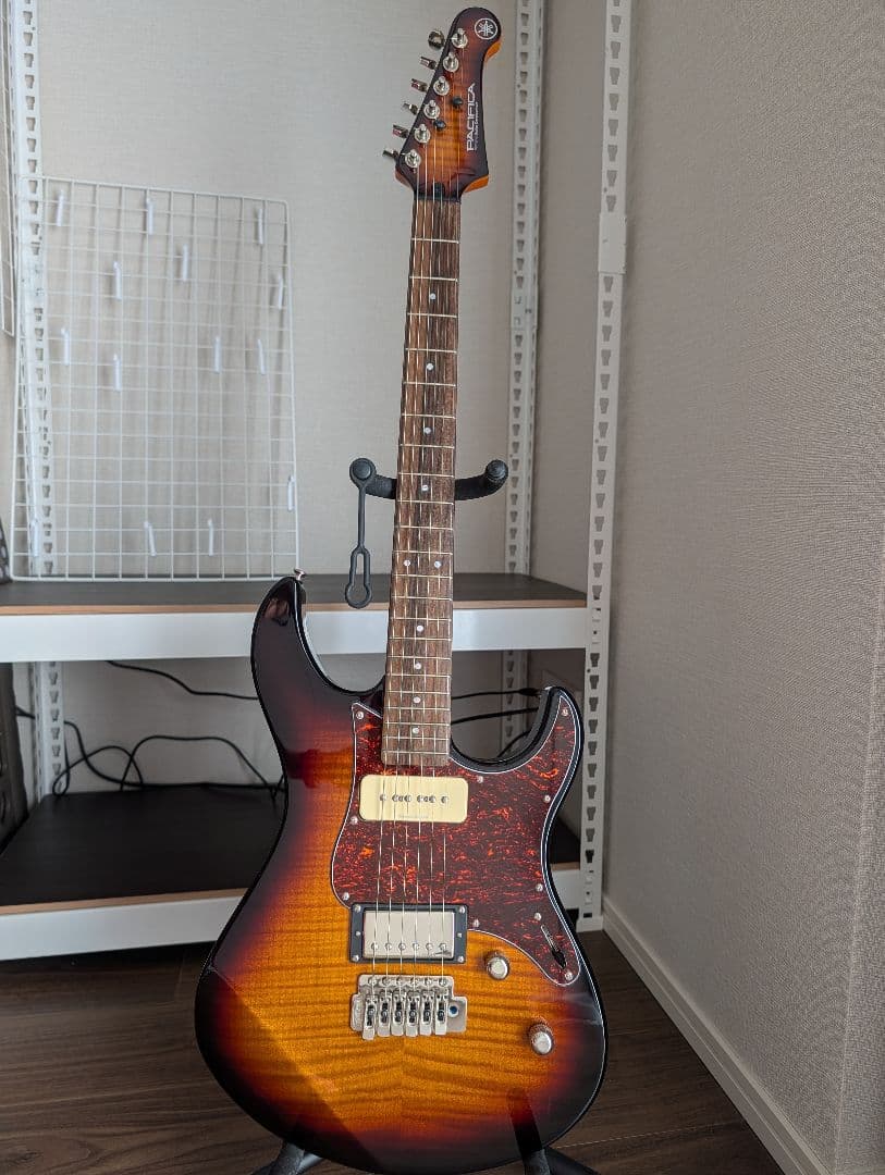 YAMAHA ヤマハ PACIFICA PAC611VFM ケース付