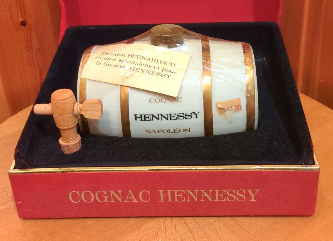 ヘネシー　ナポレオン　樽型陶器ボトル