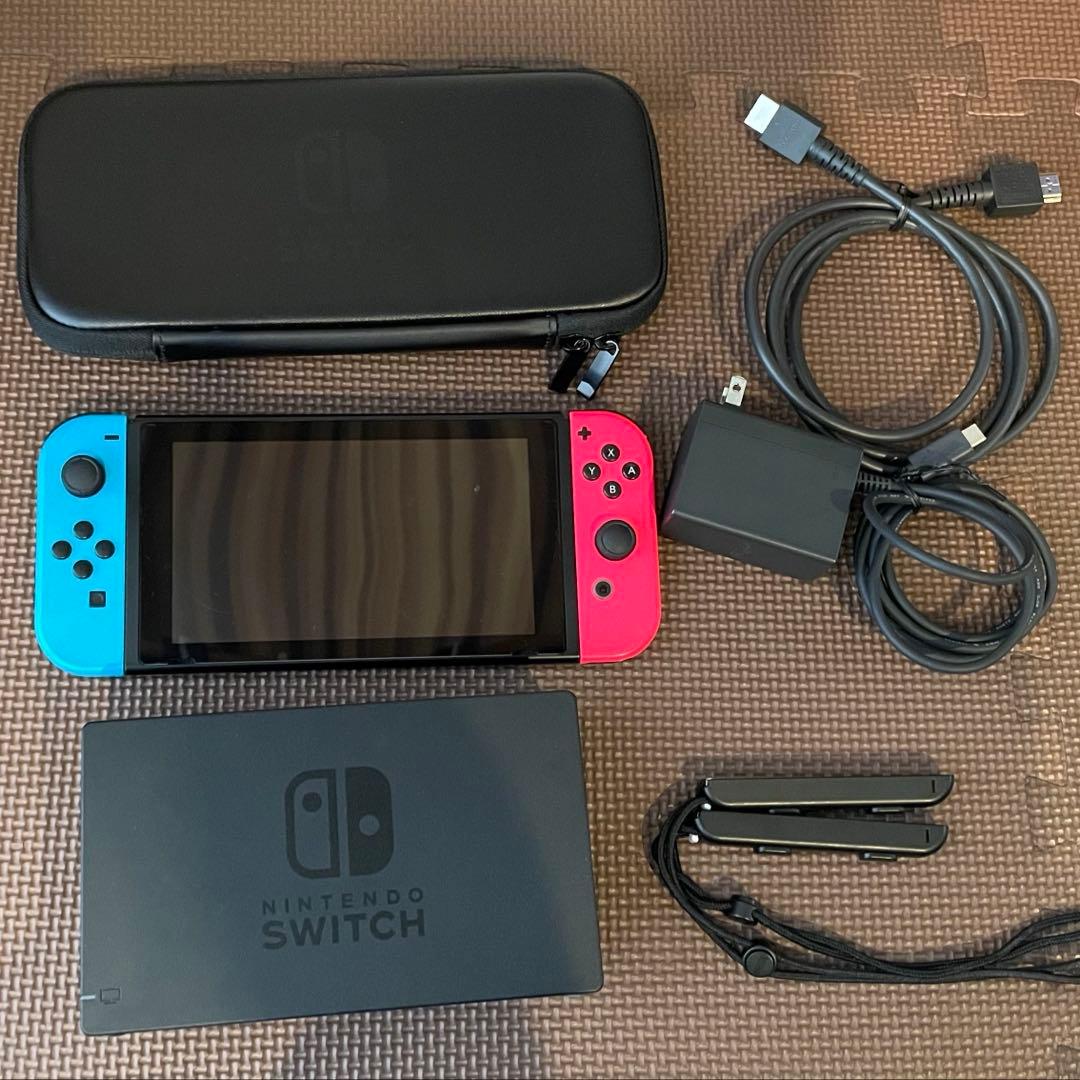 Nintendo Switch 本体（microSDカード付属）