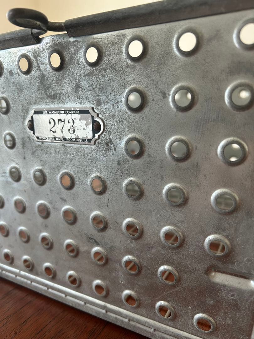 ヴィンテージメタルバスケット