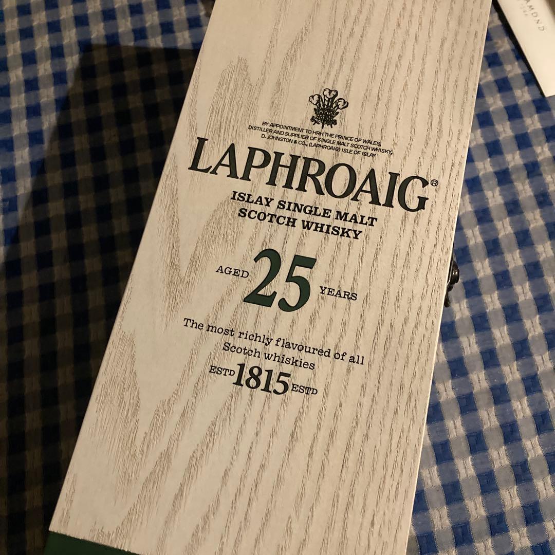 [ハムスター飼育ケースに使えそう]Laphroaig 25年の木箱のみ。