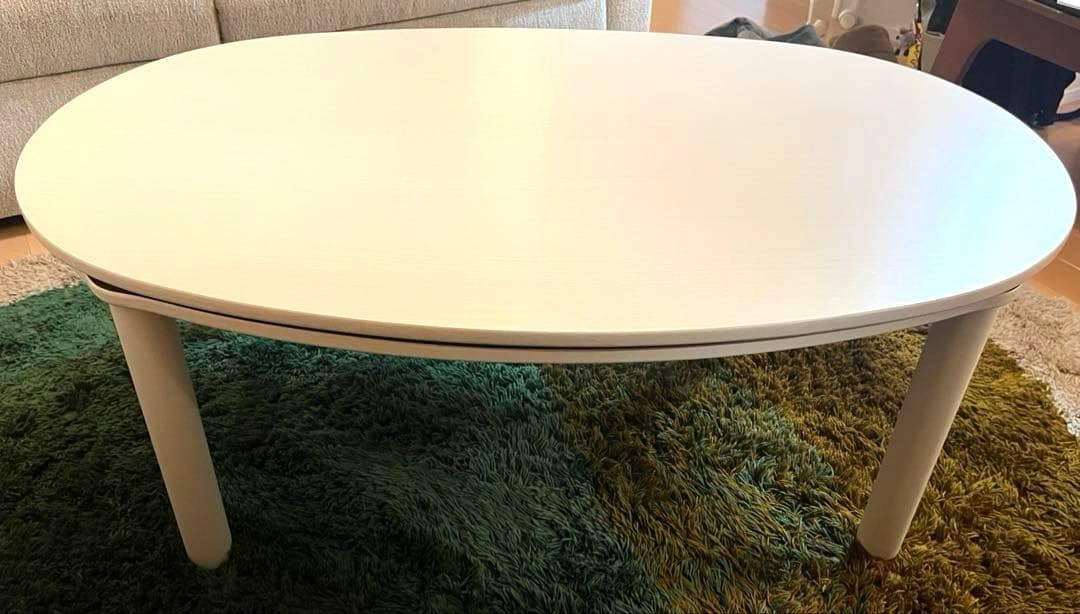 ニトリ　ホワイト 楕円形リビングこたつ 電源コード付き