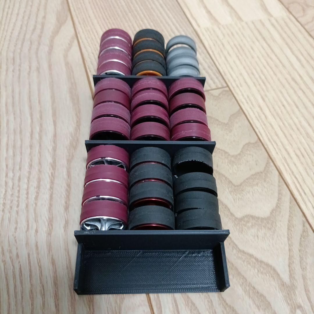 ミニ四駆　ペラタイヤ　約23.0〜24.5mm