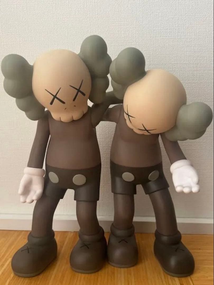 Kaws フィギュア 2体約30cm メディコムトイ　カウズ　companion