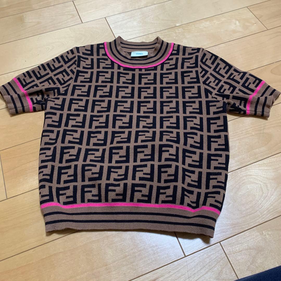 FENDI ロゴパターンスカート 8A 上下セット